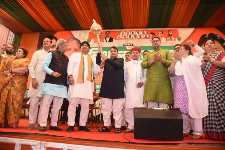 यह चुनाव हरियाणा की जनता के भविष्य का फैसला करने वाला चुनाव : गड़करी