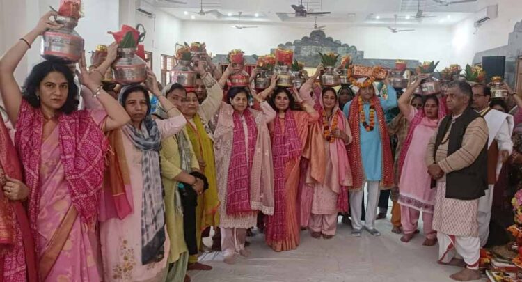 श्री खेड़ा शिव मंदिर में श्रीमद्भागवत कथा का शुभारंभ, कलश यात्रा निकाली गई