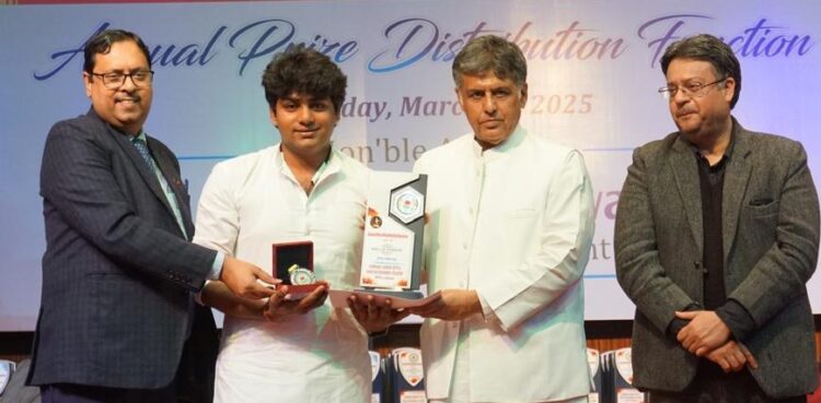 Knowledge: A Compulsion, Not a Luxury – MP Shri Manish Tewari