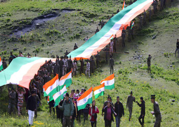 अरुणाचल प्रदेश के तवांग में 14,000 फीट की ऊंचाई पर गूंजा देशभक्ति का जयघोष, भारतीय सेना ने किया ऐतिहासिक तिरंगा मार्च