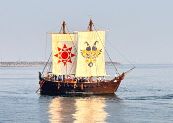 पीएम मोदी ने ऐतिहासिक समुद्री विरासत को पुनर्जीवित करने वाले आईएनएसवी कौंडिन्य को दी बधाई