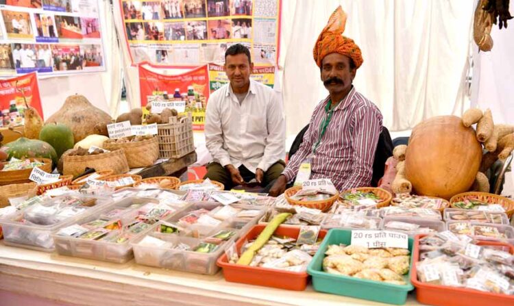 ई-एनएएम (e-NAM) पर 4.82 लाख करोड़ रुपये का व्यापार पार: 1.80 करोड़ किसान जुड़े, संसद में कृषि राज्य मंत्री ने पेश किए शानदार आंकड़े