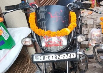 कजहेड़ी, सेक्टर-52 से मोटरसाइकिल चोरी, कार्रवाई न होने पर पीड़ित की गुहार