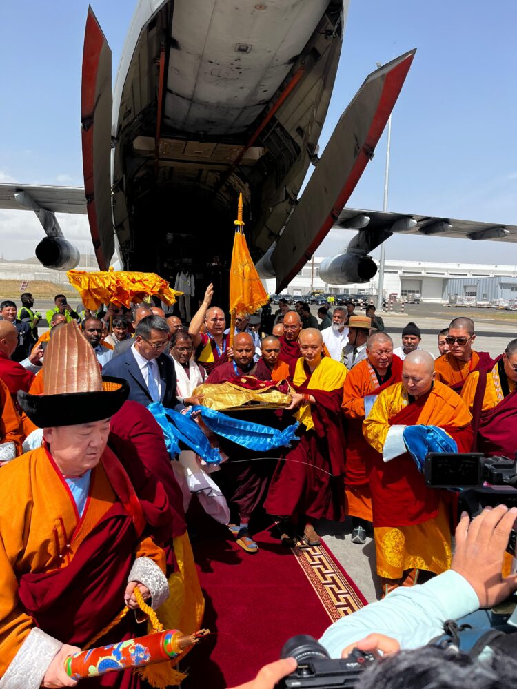 Indian Air Force Gajraj Airlifts Sacred Buddhist Relics to Mongolia to Boost Cultural Ties