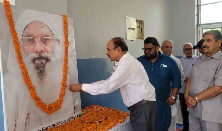 Shri Guru Ravi Dass Sabha Jammu Pays Heartfelt Tribute to Sant Sukhdev Ji Maharaj