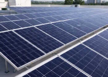 Chandigarh Achieves 100% Rooftop Solar Saturation on Govt Buildings, Shifts Focus to Private Homes