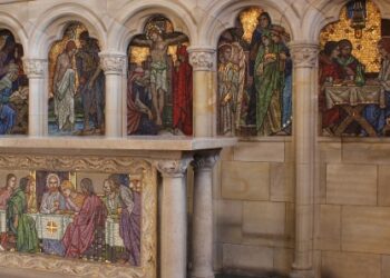 Hindus Urge University of Glasgow and St Andrews to Establish Dedicated Prayer Rooms