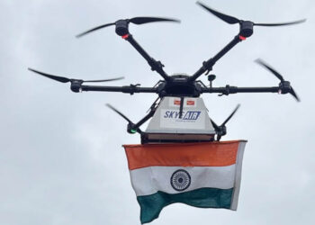India Post Makes History: Delivers National Flag by Drone in Himachal Pradesh on Independence Day Eve