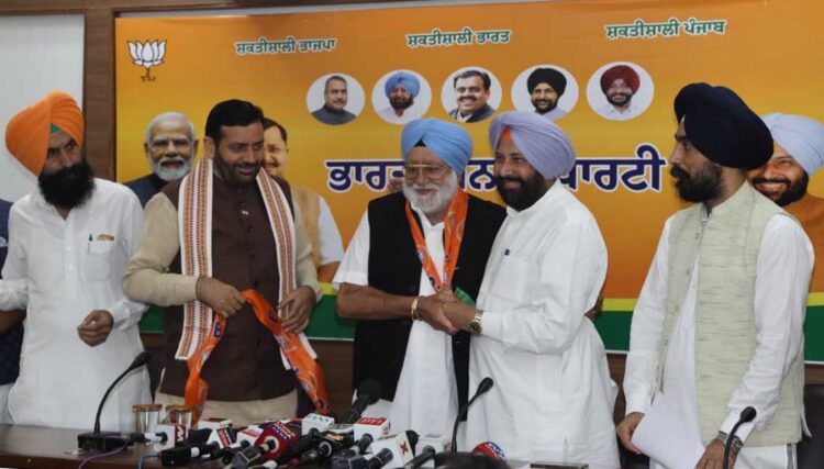 Former Akali Minister and Badal Aide Major Bhupinder Singh Dhillon Joins BJP