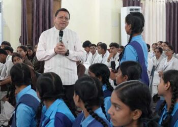 उत्तराखंड में ‘मुख्यमंत्री युवा भविष्य निर्माण योजना’ शुरू, 11 हजार छात्रों को मिलेगी मुफ्त ऑनलाइन कोचिंग