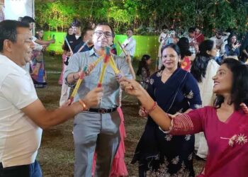 डांडिया की खनक पर झूमा पंचकूला, रास गरबा महोत्सव में उमड़ी भीड़